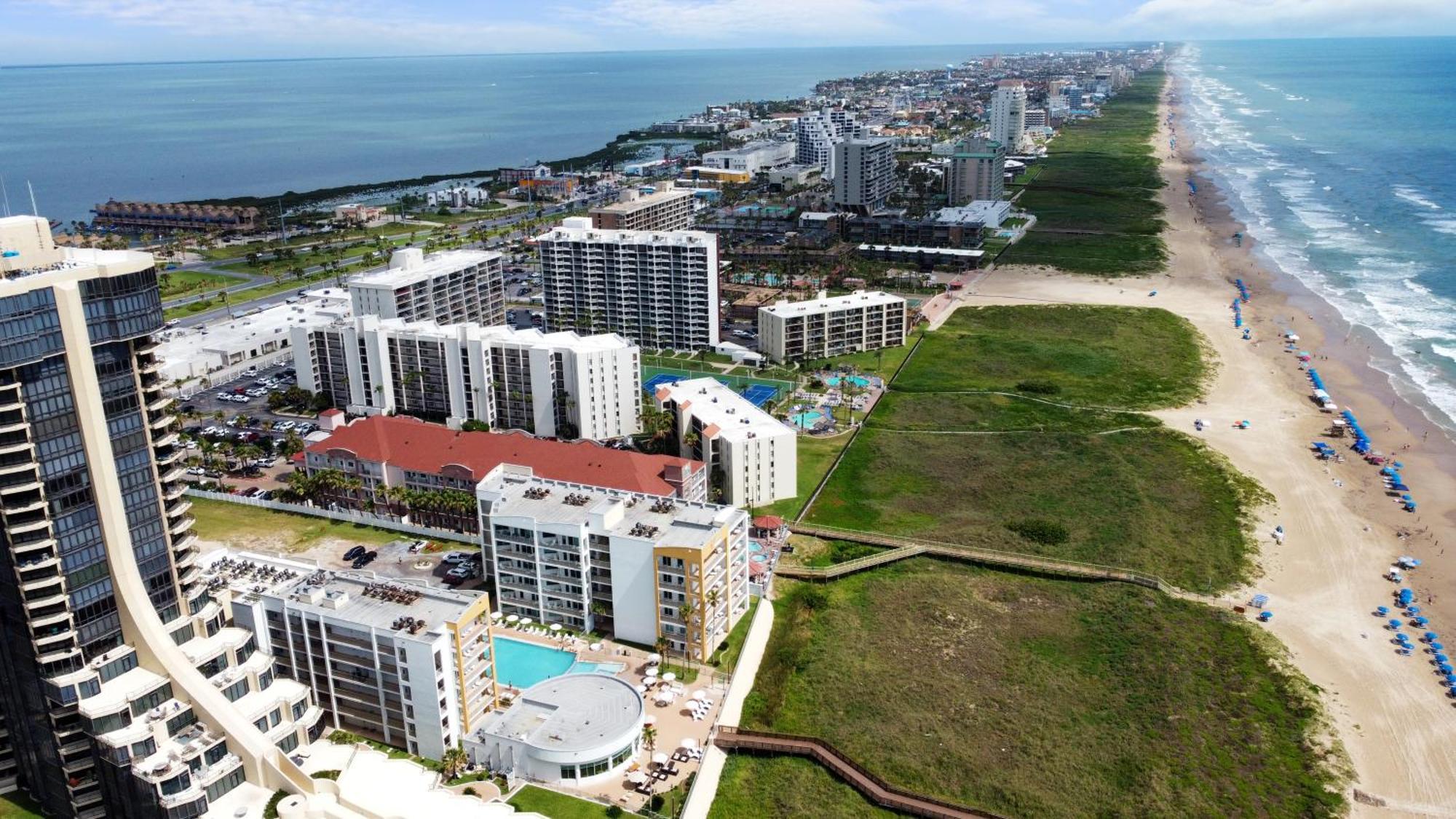 Peninsula Island & - Beachfront At Hotel South Padre Island